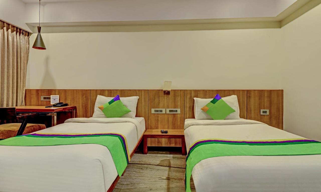 Treebo Seaesta Rk Beach Visakhapatnam Exterior foto